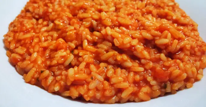 Recette de Risotto Italien à la Sauce Tomate au Thermomix : Un Plat Savoureux et Réconfortant pour Égayer Vos Repas