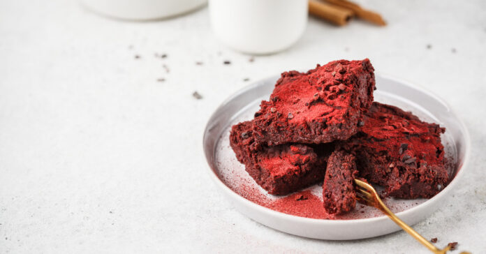 Brownie fondant à la betterave au Thermomix : un dessert gourmand et vegan
