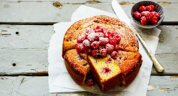 Gâteau au Yaourt aux Framboises au Thermomix : Un Délice Fruité et Réconfortant