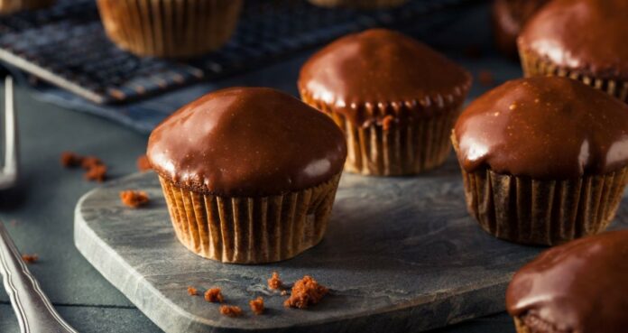 Cupcakes avec Glaçage au Chocolat Noir au Thermomix : Une Tentation Gourmande