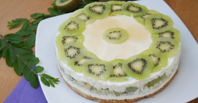 Gâteau à la Crème Glacée et Kiwi au Thermomix : Un Dessert Rafraîchissant et Gourmand