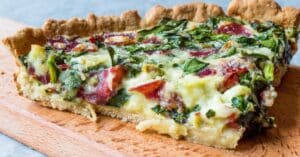 Tarte aux légumes, fromage et pâte croustillante, recette facile au Thermomix.