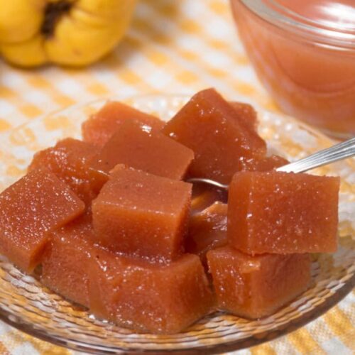Cubes de gelée de thon et câpres pour quiche au Thermomix.