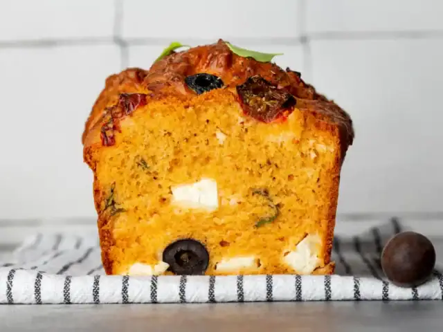 Cake Salé aux Olives et Feta au Thermomix