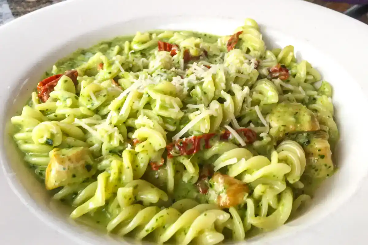 Salade de Pâtes Pesto Pistache au Thermomix
